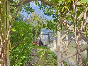 Green Houses- click for photo gallery